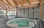 Others 6 Central Steamboat Condo w/ Indoor & Outdoor Pool!