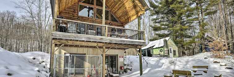Lain-lain Quiet Adirondack Cabin on Private Lake!