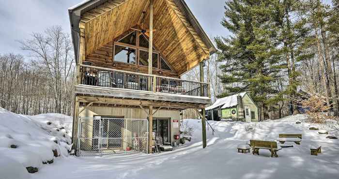 Lain-lain Quiet Adirondack Cabin on Private Lake!