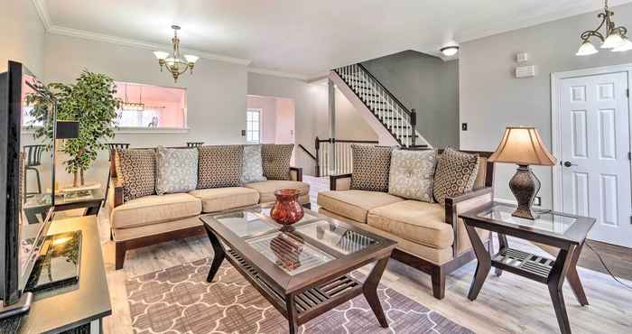 Lainnya Woodbridge Townhome w/ Pool Table, Pond Views