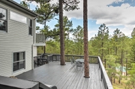 Lain-lain Spacious Hideaway in Ruidoso w/ Multi-level Deck!