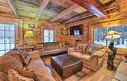 Others 5 Secluded Vanderbilt Cabin, 9 Mi to Treetops!