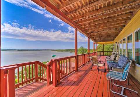 Others Waterfront Lake Eufaula Home w/ Deck + Views!