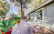 Others 2 Fallbrook Vacation Rental: 3 Mi to Wineries!