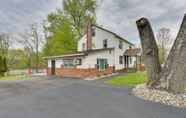 Others 3 Dog-friendly Wallkill Duplex Home w/ Fire Pits!