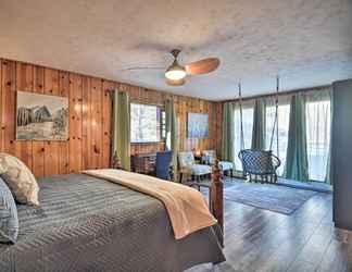 Lainnya 2 Cabin w/ Mtn Views, Creek Access & Hot Tub!