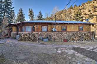 Khác 4 Cabin w/ Mtn Views, Creek Access & Hot Tub!