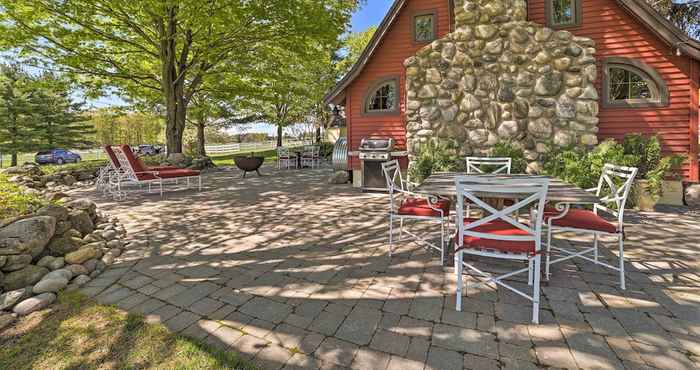 Lainnya Family-friendly Farmhouse - Near Lake & Ski Areas!