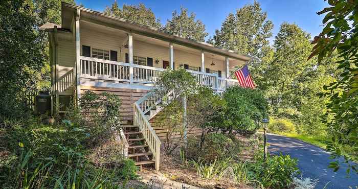 Others Mills River Hideaway w/ Front Porch & Mtn Views!