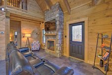 Others Pet-friendly Vacation Rental in Sevierville!