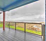 Others 2 Sanderling Sea Cottages, Unit 5 w/ Ocean Views!