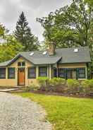 Imej utama Sugar Berry-remodeled Laughlintown Craftsman Home!