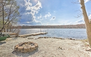 Lain-lain 2 Pocono Lake Paradise w/ Private Beach & Dock!