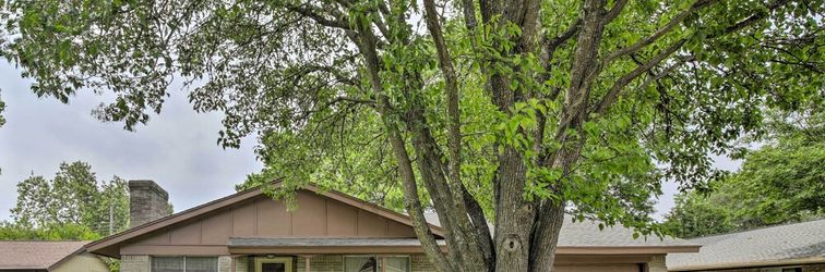 기타 1 Mi to University of Texas: Home in Richardson!