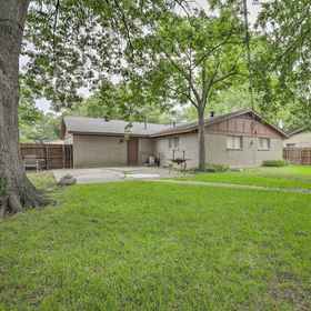 Interior1距德州大學1英里:理查森的家,普莱诺艺术中心飯店