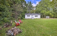 Others 4 Woodsy Pittston Retreat Near Kennebec River!