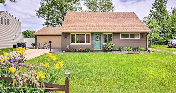 Others Ashtabula Home Near Walnut Beach + Eateries!