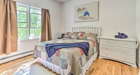 Khác 2 Pet-friendly Grand Pine Bush Retreat on 2 Acres!