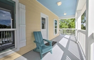 Others 7 Modern Waveland Home w/ Deck, Walk to Beach!