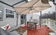 Others 4 Pet-friendly Apollo Home w/ Furnished Deck!