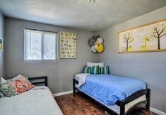 Others 3 Vibrant ABQ Adobe Den: Mtn Views, Walk to Park!