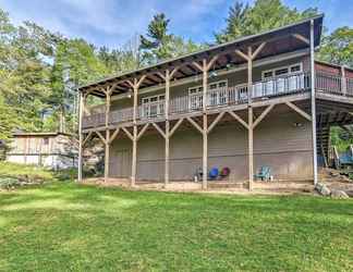 Others 2 Maggie Valley Home w/ Hot Tub, Deck & Forest Views