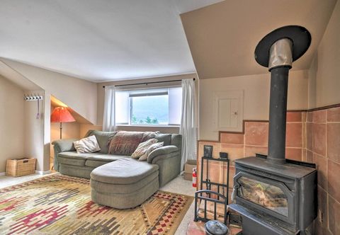 Others Rustic Stevenson Hideaway With View on the Gorge!