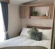 Others 5 Impeccable 3-bed Caravan in Ingoldmells