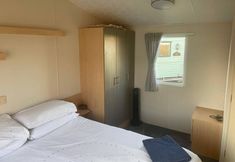 Lainnya 4 2022 Holiday Home 2 Bedroom With Decking