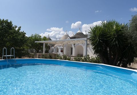 Others Trulli Munno by Wonderful Italy