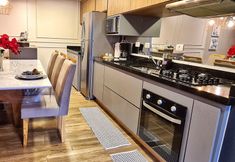 Others 5 Loft Lindo com Ar Condic, WIFI, Perto de Capivari