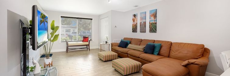 Others Sunny Waterside A in Dania Beach