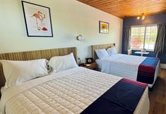 Others 7 The Sierra Motel