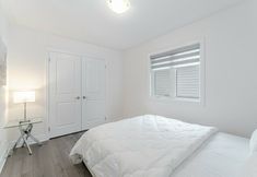 Others 5 Waterfront Executive Villas