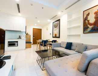 Khác 2 Luxury Landmark - Linh's Apartment