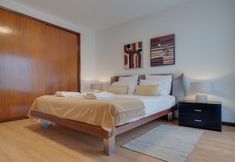 Others 2 Portola Penthouse 3B