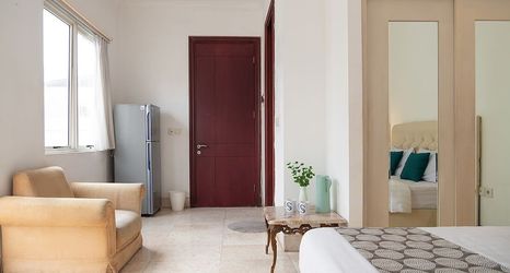 Others 2 The Unit Residence