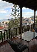 Primary image Beautiful 2-bed House in Saronida