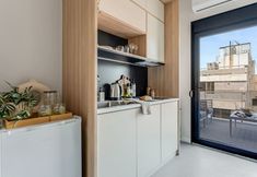 อื่นๆ 7 Sanders Port - Sleeky Studio With Roof-top Terrace