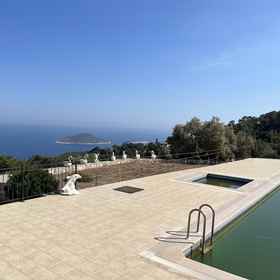 Primary image1Private House With Pool and Sea View in Antalya,卡什区公寓