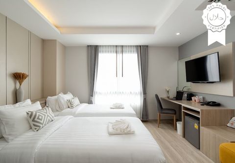 Others The Riski Hotel at Bangphlat Station