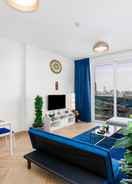 ภาพหลัก Guests and CoHost - Contemporary 1BR Apartment with Breathtaking Views
