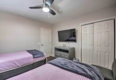 Others 6 Atlanta Retreat w/ Deck in Greenbriar Area!