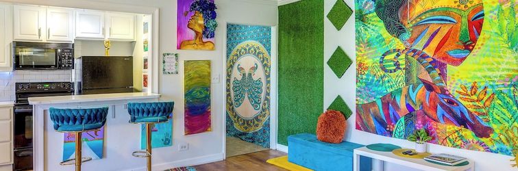 Others Colorful Atlanta Vacation Rental - Walk to Dtwn!