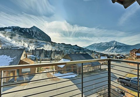 Others Crested Butte Townhome w/ Views - Steps to Lifts!