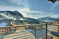 Others Crested Butte Townhome w/ Views - Steps to Lifts!