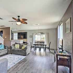 Imej utama 1 Peaceful Suburban Abode w/ Yard ~ 13 Mi to Dtwn!, Khách sạn Công viên Lịch sử Quốc gia San Antonio Missions