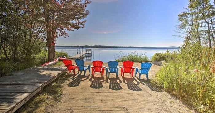 อื่นๆ Lakefront Interlochen House w/ Dock + Kayaks!