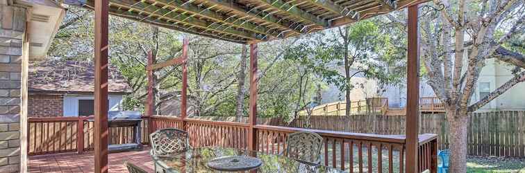 Lain-lain San Antonio Abode w/ Spacious Backyard & Deck