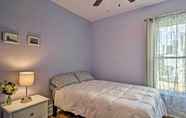 Lain-lain 3 Buffalo Apt w/ Balcony ~ 3 Mi to Downtown!